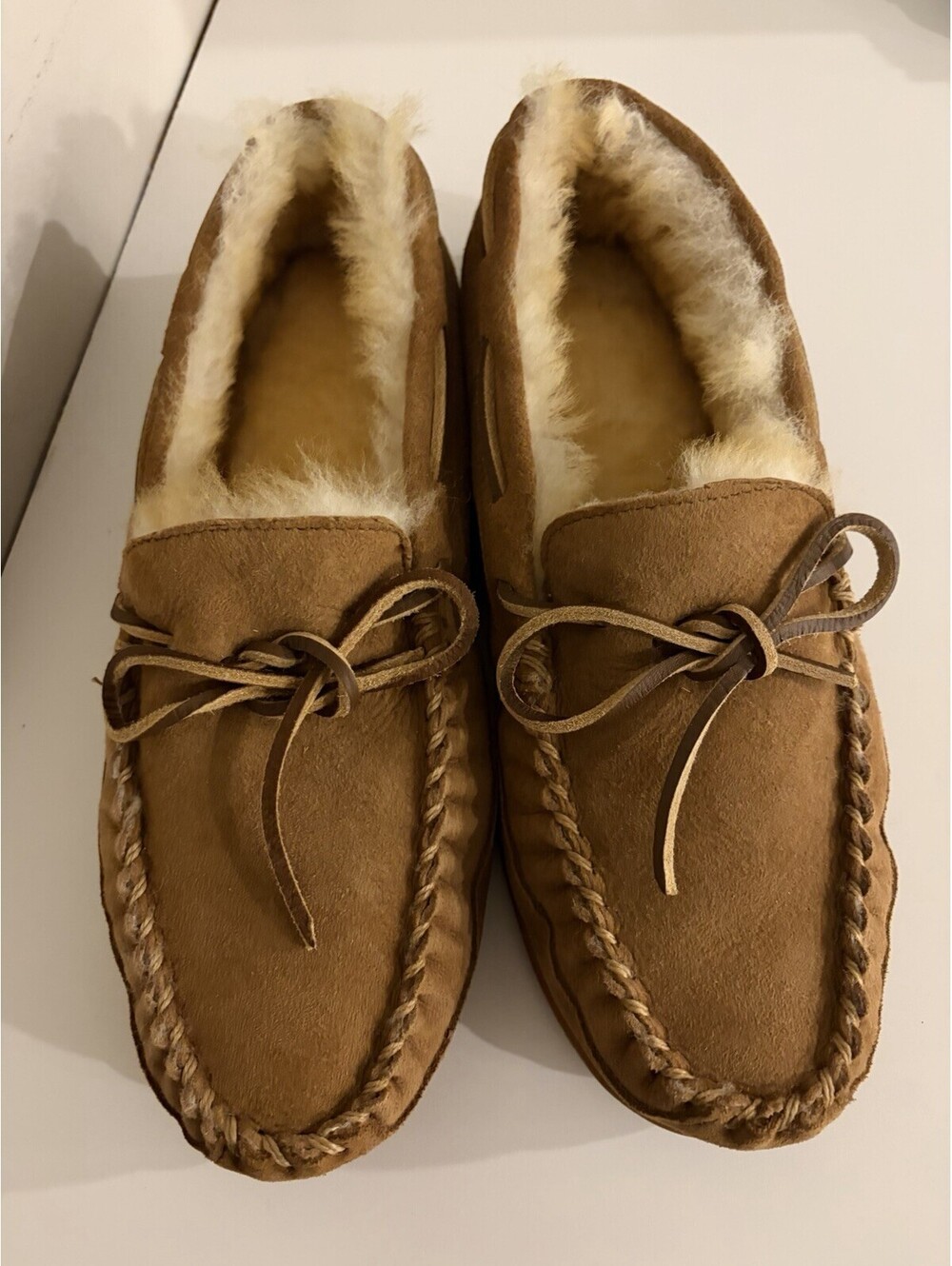 LL Bean Mens Wicked Good Moccasins, Brown/Tan Shearling Slippers, Size 10 NWOB